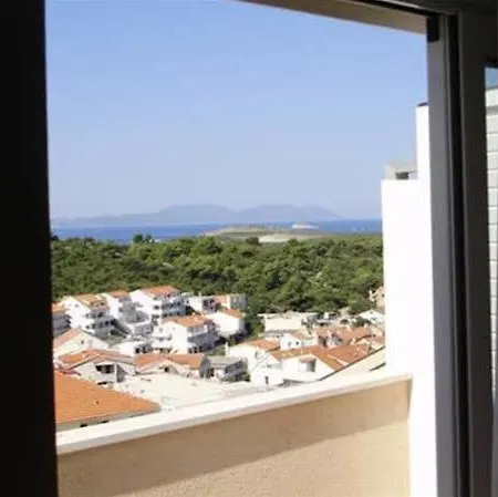 Mazuran Apartment