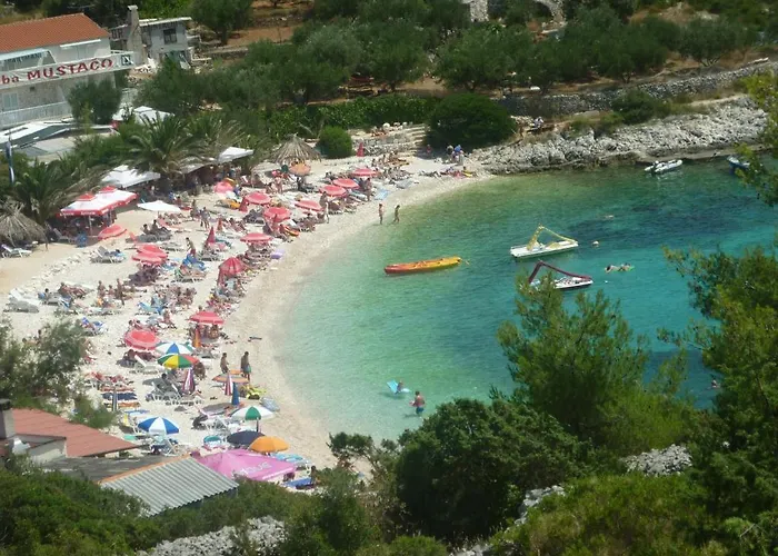 Mazuran Διαμέρισμα Χβαρ